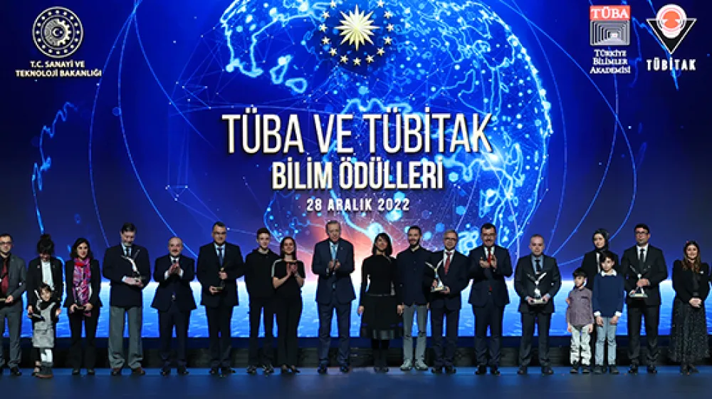 https://tubitak.gov.tr/sites/default/files/bilim_odulleri_toren_ana.jpg