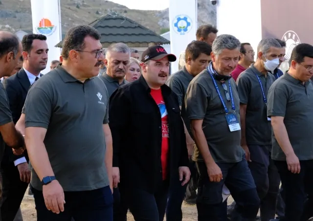 Bu Yıl Son Kez Antalya’da Yıldızlarla Buluşuyoruz