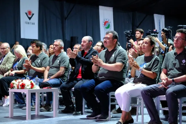 Bu Yıl Son Kez Antalya’da Yıldızlarla Buluşuyoruz