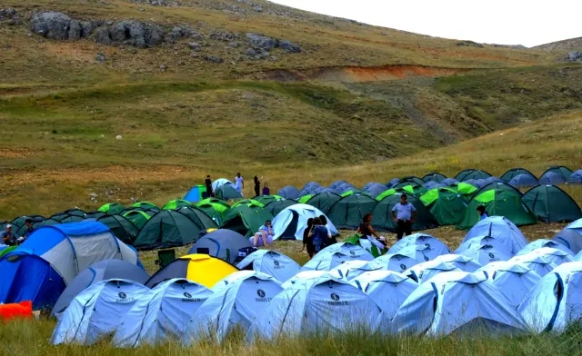 Bu Yıl Son Kez Antalya’da Yıldızlarla Buluşuyoruz
