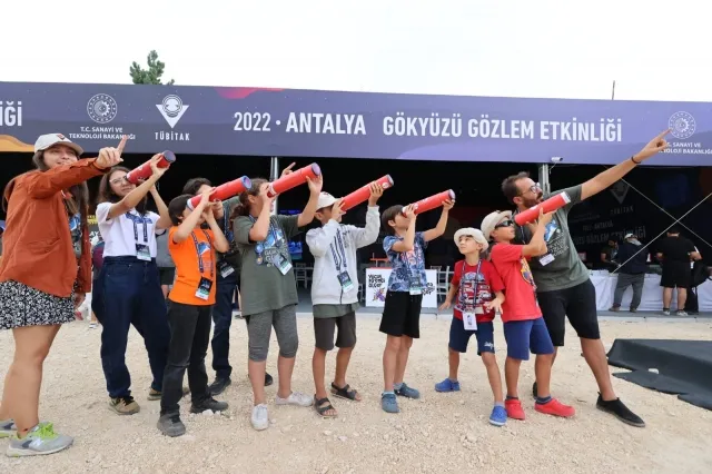 Bu Yıl Son Kez Antalya’da Yıldızlarla Buluşuyoruz