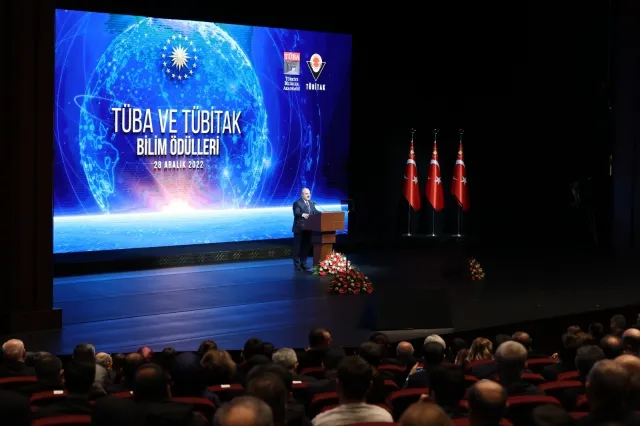 TÜBİTAK’ın 2022 Yılı Ödülleri Sahiplerini Buldu