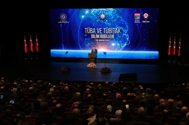 TÜBİTAK’ın 2022 Yılı Ödülleri Sahiplerini Buldu