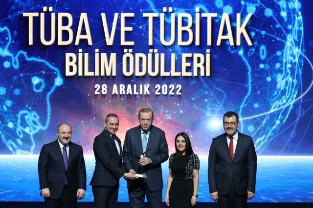 TÜBİTAK’ın 2022 Yılı Ödülleri Sahiplerini Buldu
