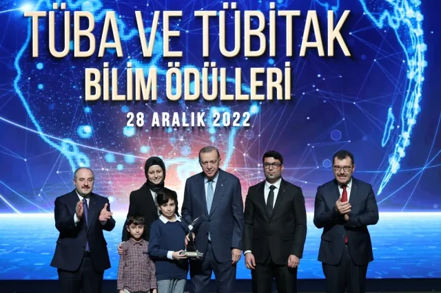 TÜBİTAK’ın 2022 Yılı Ödülleri Sahiplerini Buldu