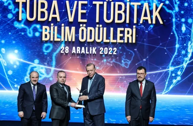 TÜBİTAK’ın 2022 Yılı Ödülleri Sahiplerini Buldu