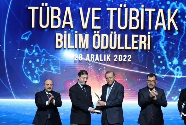 TÜBİTAK’ın 2022 Yılı Ödülleri Sahiplerini Buldu