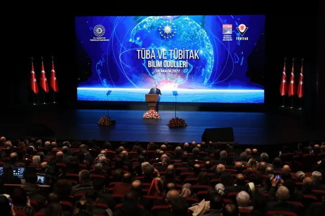 TÜBİTAK’ın 2022 Yılı Ödülleri Sahiplerini Buldu