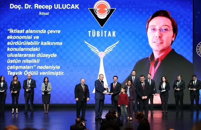 TÜBİTAK’ın 2021 Yılı Ödülleri Sahiplerini Buldu