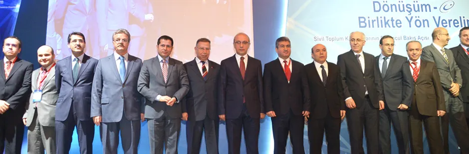 https://tubitak.gov.tr/sites/default/files/e-devlet-uygulamasi-ana.jpg https://tubitak.gov.tr/sites/default/files/e-devlet-uygulamasi-ana.jpg