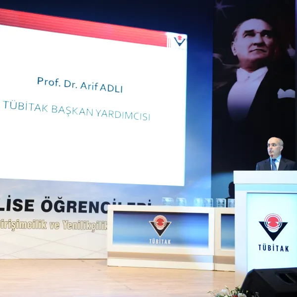 Girişimci Liselilerin Başarılı İş Fikirleri Ödüllendirildi