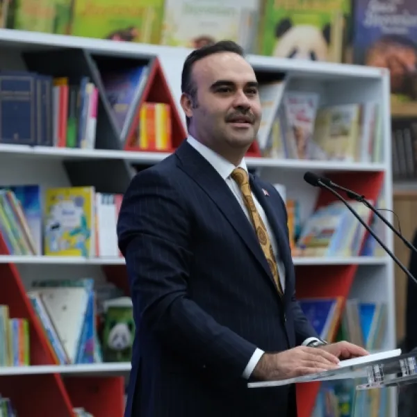 "Ben Okuyorum, İstanbul Okuyor"