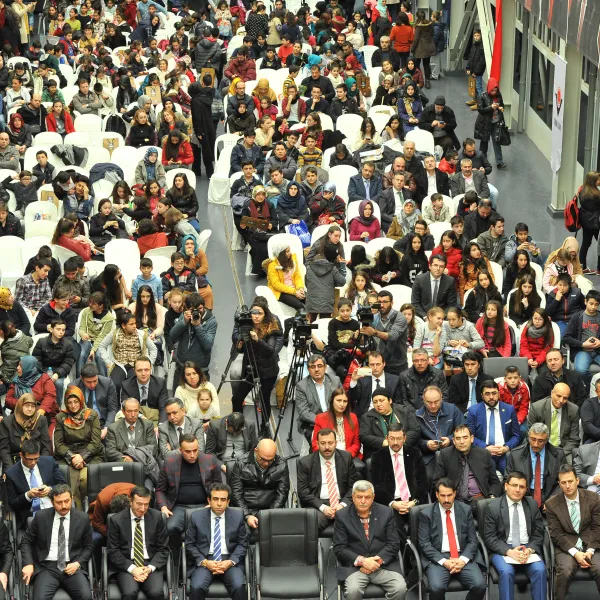 Dinamik Dünya Galerisi Foto Galeri