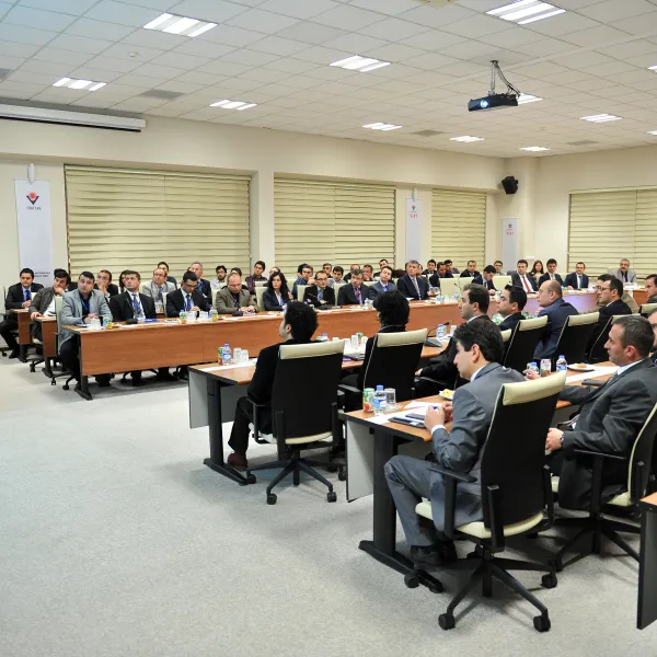 Bakan Işık, TÜBİTAK UZAY’ı Ziyaret Etti